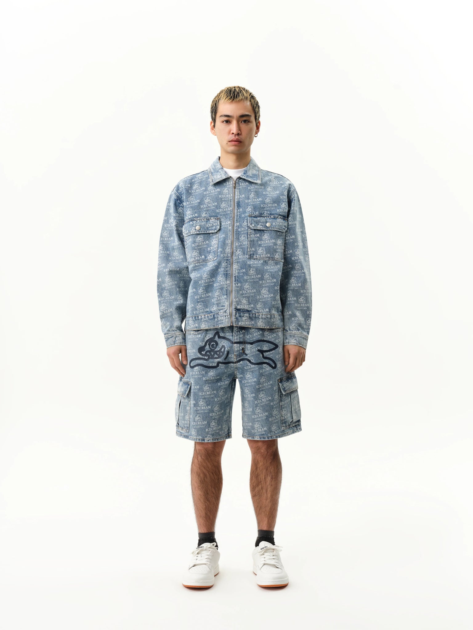 REPEAT PRINT DENIM TRUCKER JACKET - HEAVY WASH BLUE